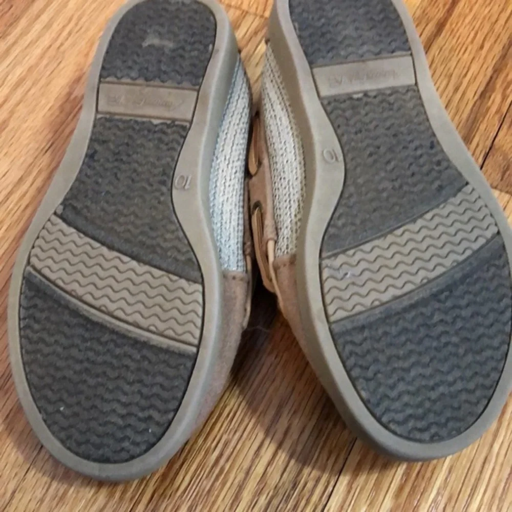 American Eagle girls size 10 moccasins‎ slip on house slippers FINAL PRICE